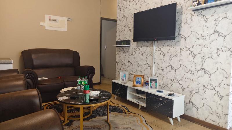 2 Bedroom Property for Sale in Potchefstroom North West
